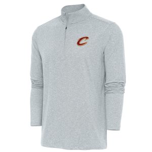 Antigua Cleveland Cavaliers Superb Heather Gray Hunk Quarter Zip Pullover Top Sports fans