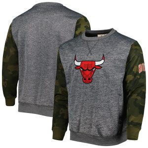 Fanatics Chicago Bulls Heather Charcoal Fabulous Camo Stitched Sweatshirt Unbeatable style! Get this stylish jersey now.