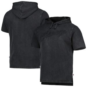 Mitchell & Ness Chicago Bulls Black Tonal Remarkable Short Sleeve Pullover Hoodie For a short time only! Don't miss out on this fantastic jersey.