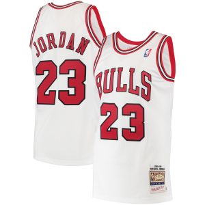 Mitchell & Ness Michael Jordan Superior Chicago Bulls White 1995 Hardwood Classics Authentic Jersey Celebrate your team! Order this commemorative jersey.