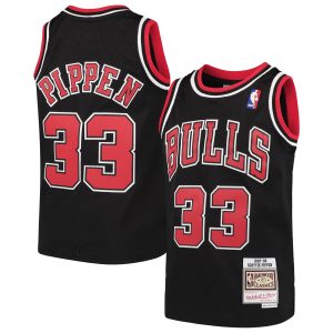 Mitchell & Ness Striking Scottie Pippen Chicago Bulls Youth Black Hardwood Classics Swingman Throwback Jersey Sports fans