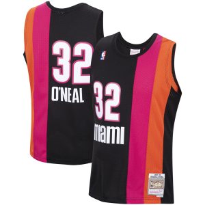 Mitchell & Ness Shaquille O'Neal Miami Heat Black 2005/06 Hardwood Classics Swingman Jersey Prime Collector's item! A rare addition to any collection.