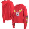 New Era Chicago Bulls Terrific Women's Red Color Pack Cropped Top Pullover Hoodie Authentic look! Wear this genuine jersey.