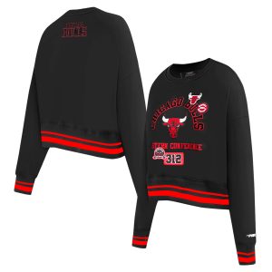 Pro Standard Chicago Bulls Women's Black Area Code Cropped Pullover Stylish Sweatshirt Show your dedication! Own this special jersey for your team.